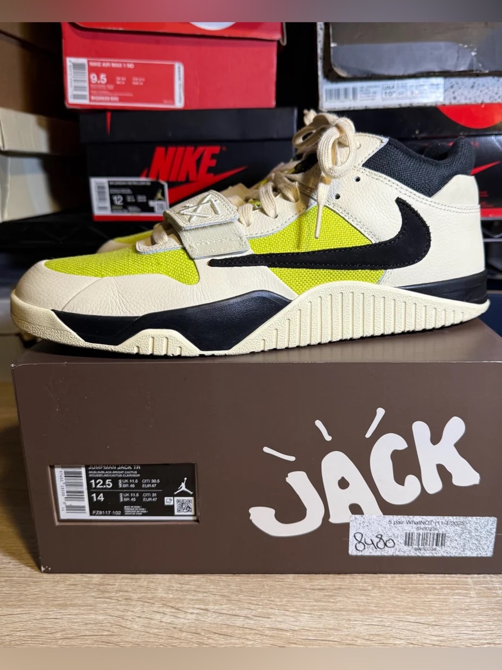 Travis Scott x Air Jordan Jumpman Jack TR Bright Cactus